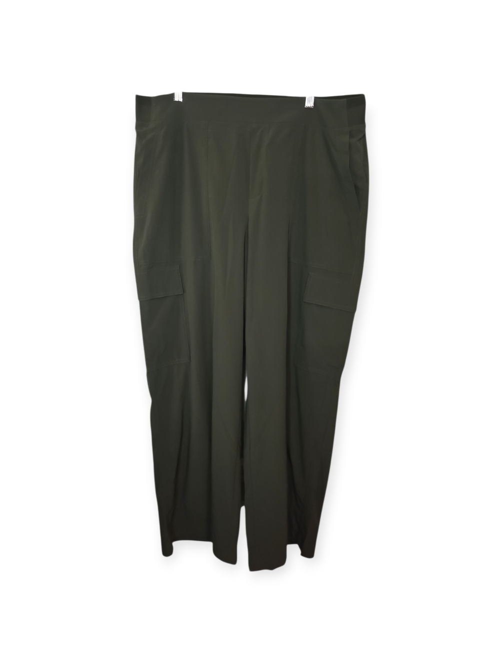 Women's Athleta Brooklyn Heights High Rise Cargo pants, size 16